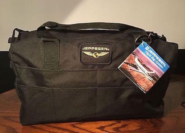 Jeppesen Student Pilot Bag - AERO SHOP PARTNERS