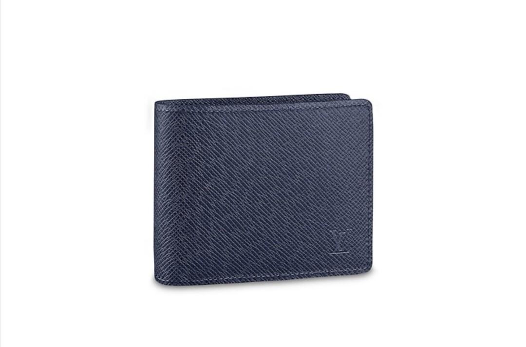 Multiple Wallet Taiga Leather