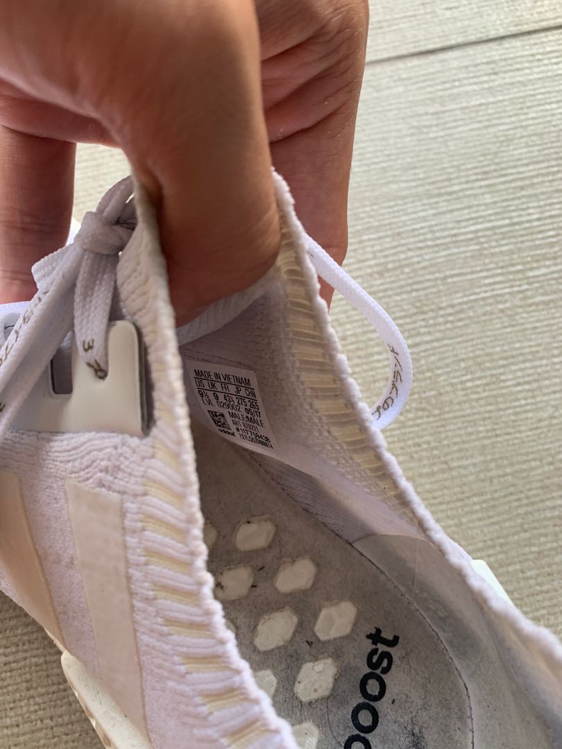 triple white japan nmd