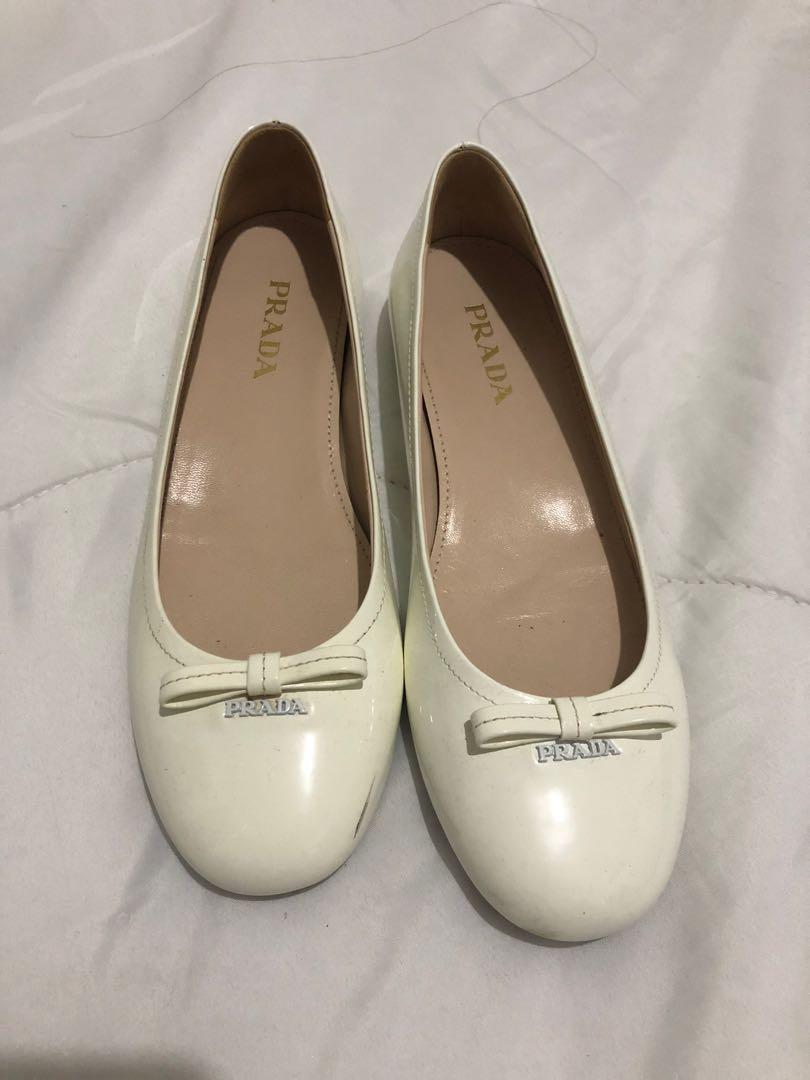 Preloved AUTHENTIC PRADA White Flats 