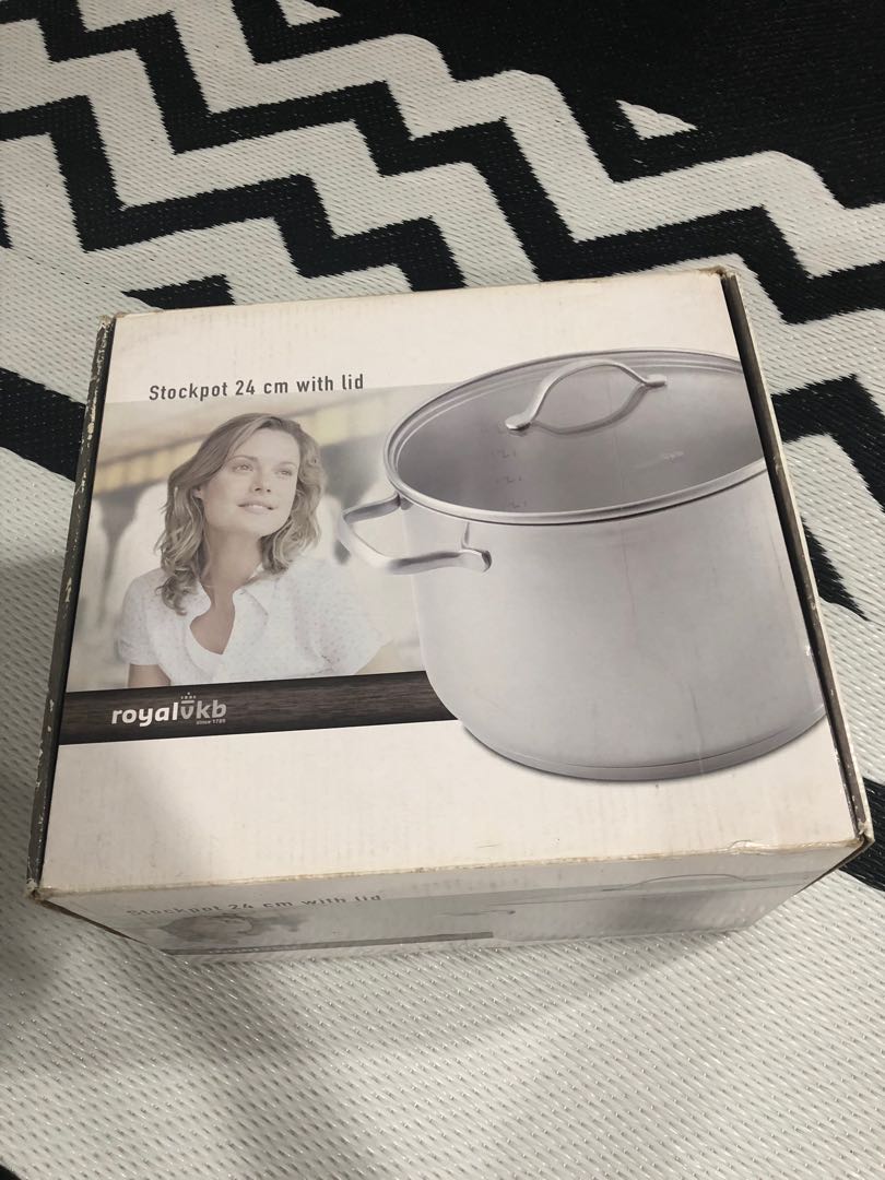 ROYAL Vkb pot, Furniture & Home Living, Kitchenware & Tableware ...