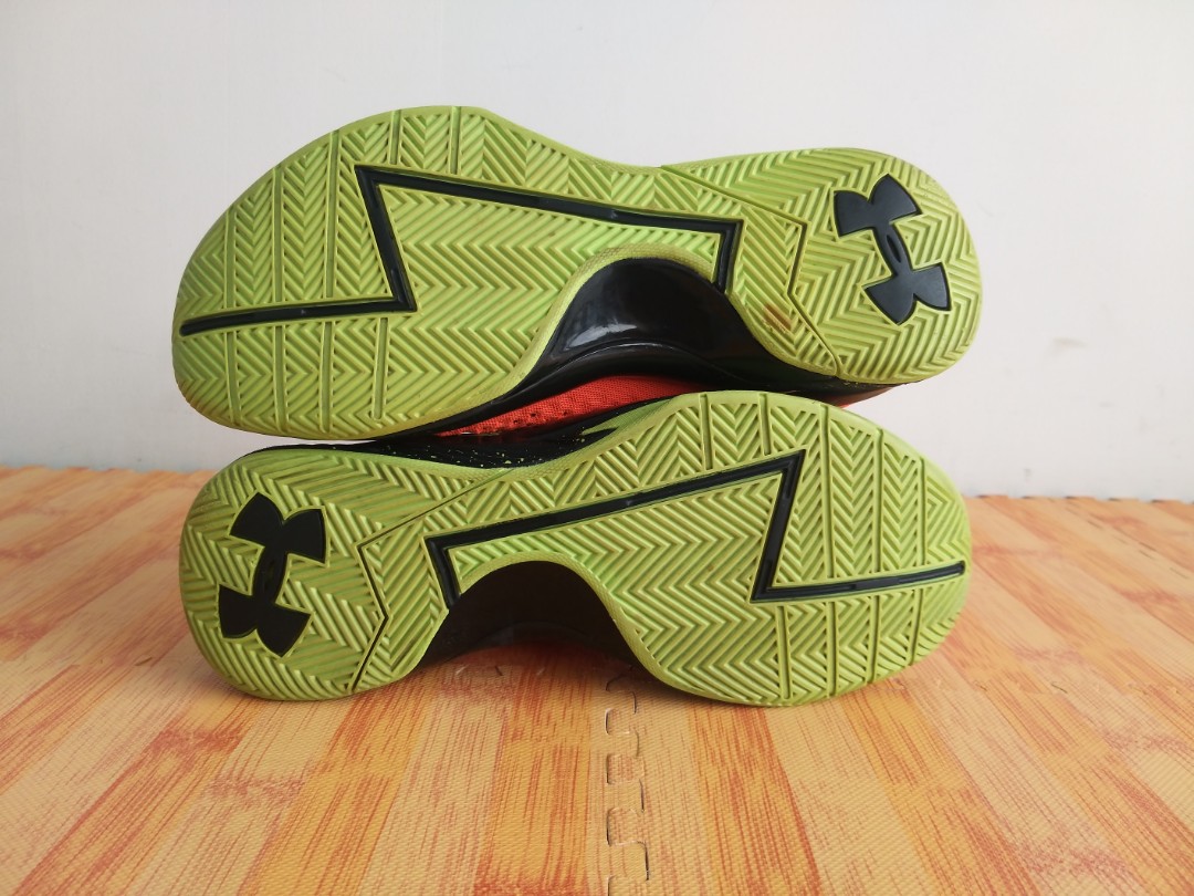sepatu basket under armour original