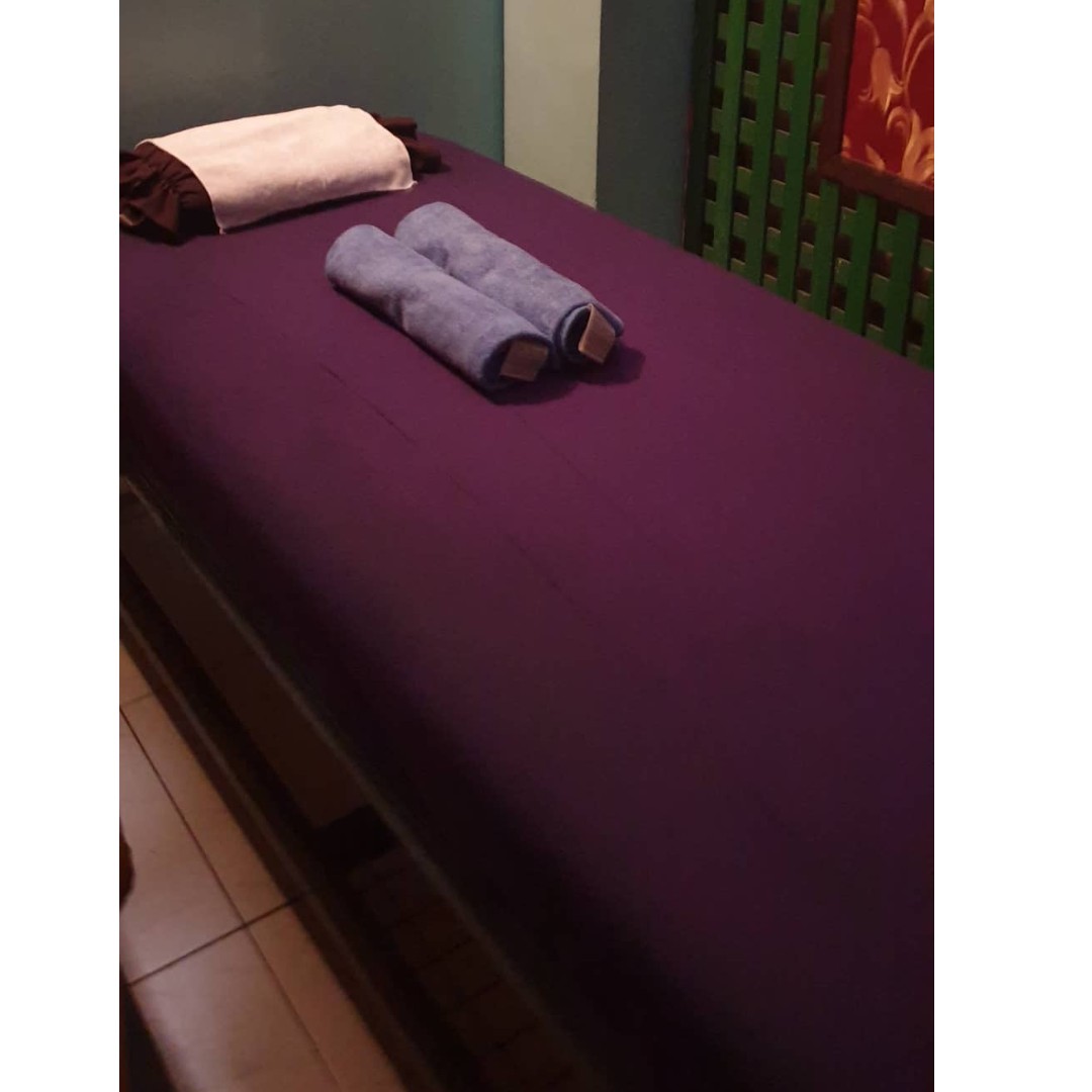 (Category: ) located in . Submitted by acyril (Listing ID 226660257, Image 1). Description: .
