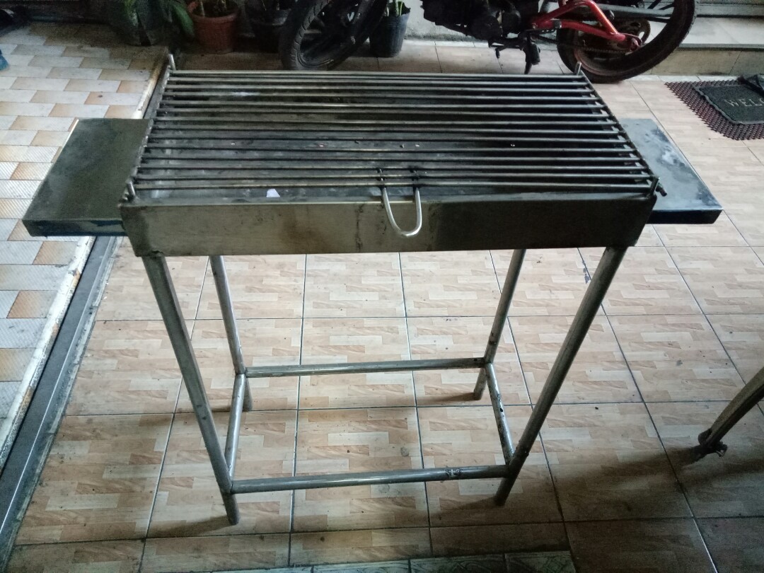 Stainless hot sale steel griller