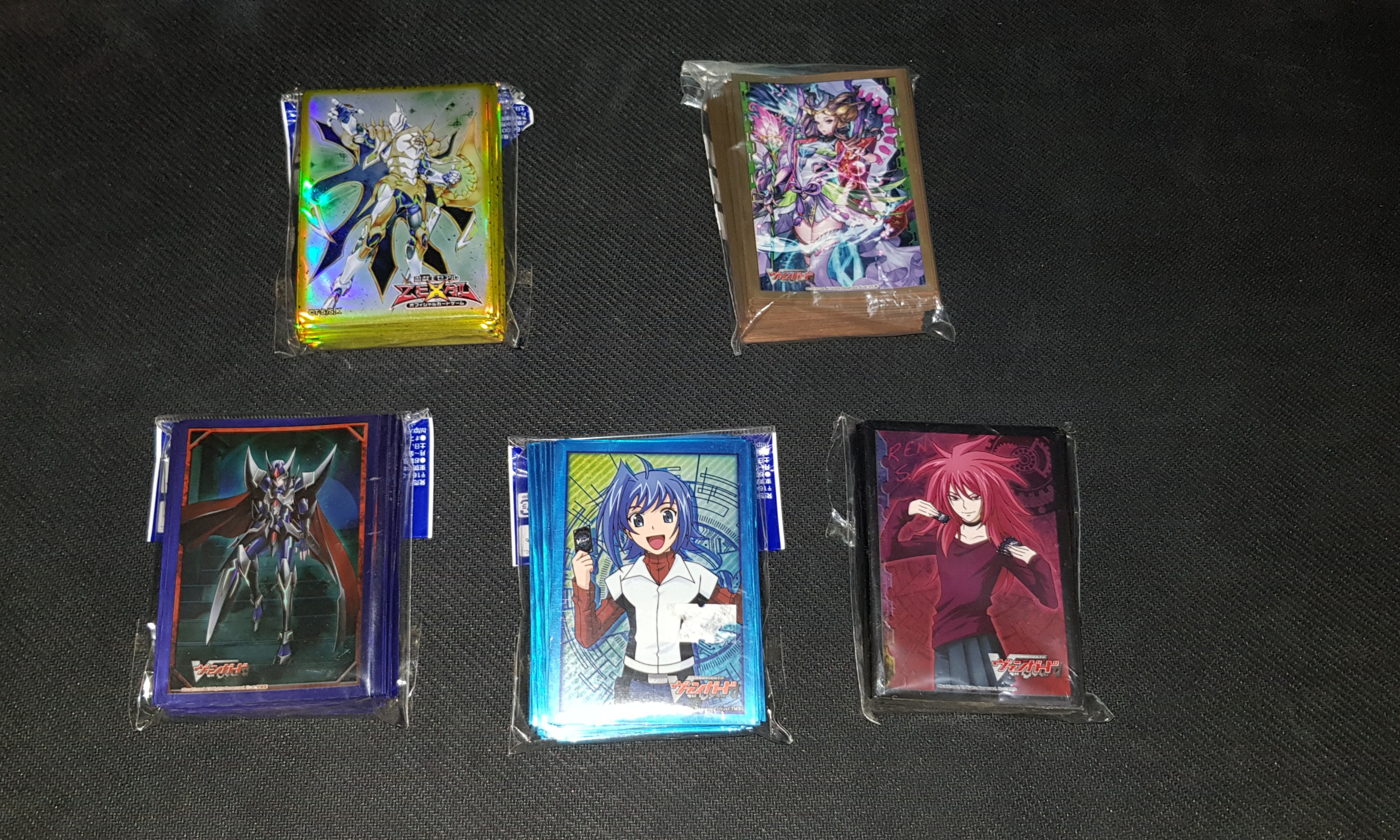 Vanguard size card sleeves, Hobbies & Toys, Toys & Games on Carousell