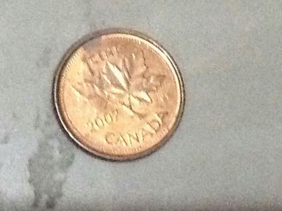 elizabeth-ii-1cent-canada-2007-with-crown-hobbies-toys-memorabilia