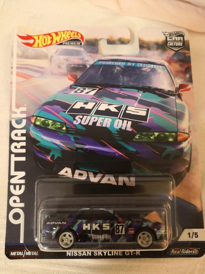 hot wheels open track skyline