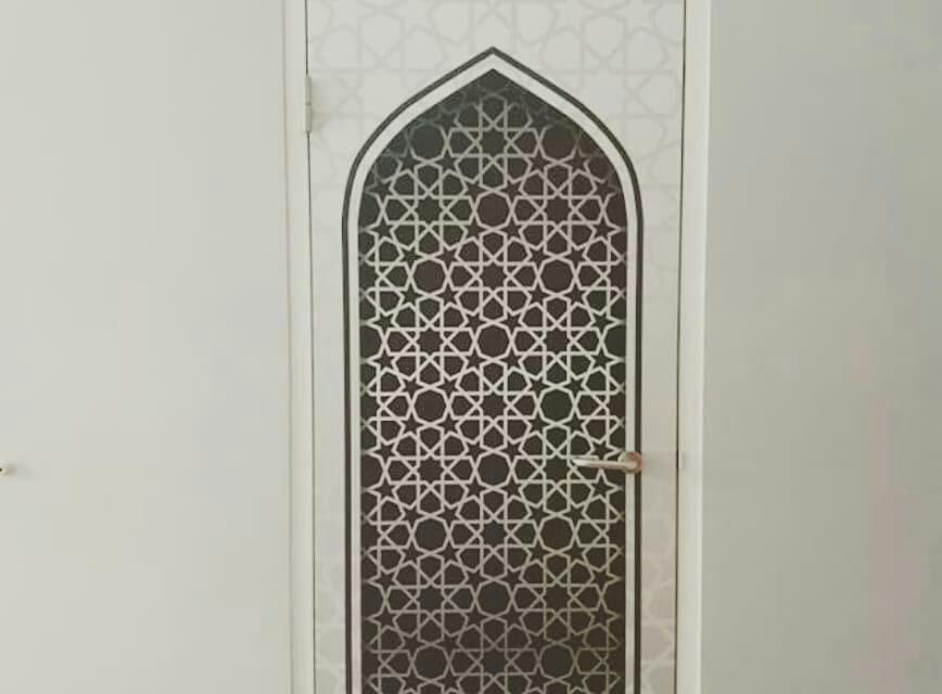 Islamic pattern door decal (Category: Wall Decor) located in Singapore. Submitted by imprintedmansion (Listing ID 226861418, Image 2). Description: Print on demand high quality vinyl suitable for outdoor use. More designs at https://imprintedmansion.com.