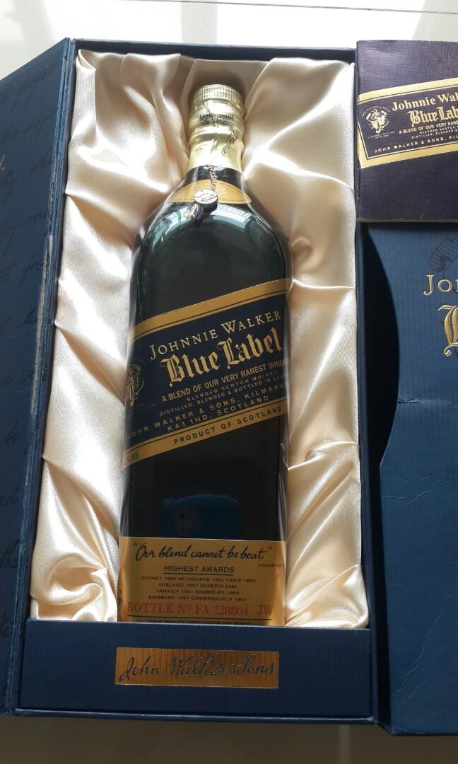 Johnnie Walker Blue Label 1 liter, Makanan & Minuman, Minuman ...