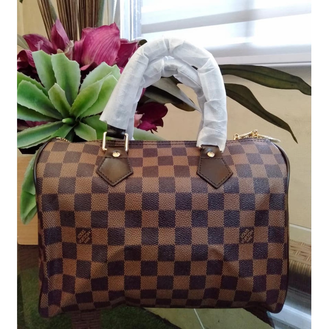 lv doctors bag price