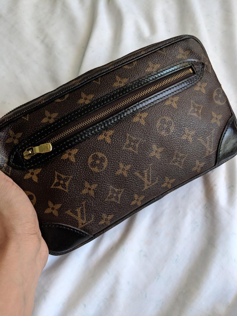 Louis Vuitton unisex clutch - re colored (Category: Luxury Bags & Wallets) located in Roxas City. Submitted by bosespeaker (Listing ID 226820718, Image 1). Description: Origin: Bought pre-loved from a legit store in market-market Freebies: Class A dust bag RFS: Bought out of impulse, not using since I have exisitng current office clutch What to know: Original monogram canvass and vechetta leather-re colored to black for updated look and versatili