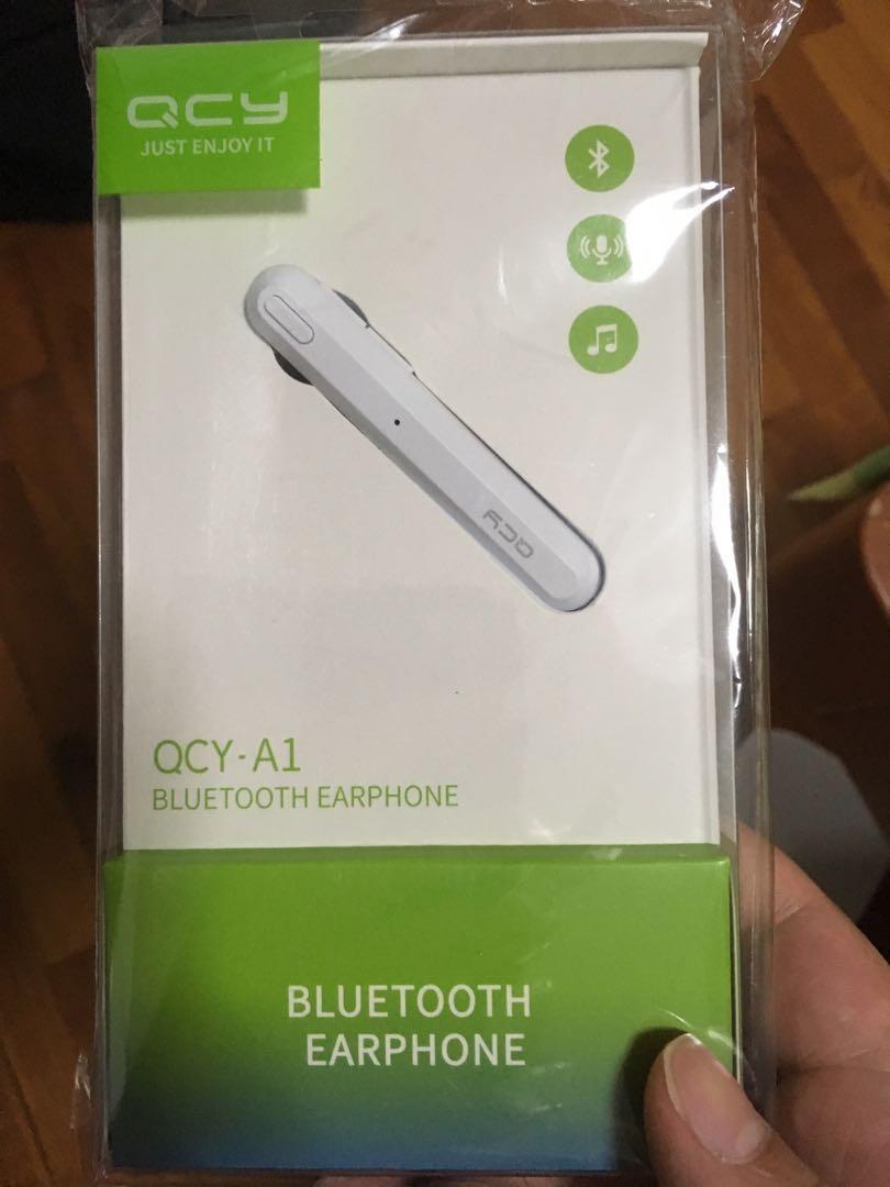 MRTJurongEast QCY Bluetooth Earphones on Carousell