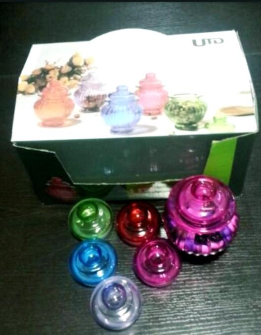 Multipurpose Colored Jar (Category: Craft Supplies & Tools) located in Quezon City. Submitted by etchydesignsandgoodies (Listing ID 226803896, Image 1). Description: Declutter your craft materials, make up brush or any small stuff with these assorted colored jars with cover! Pick your color of choice! 💕😍🤩.