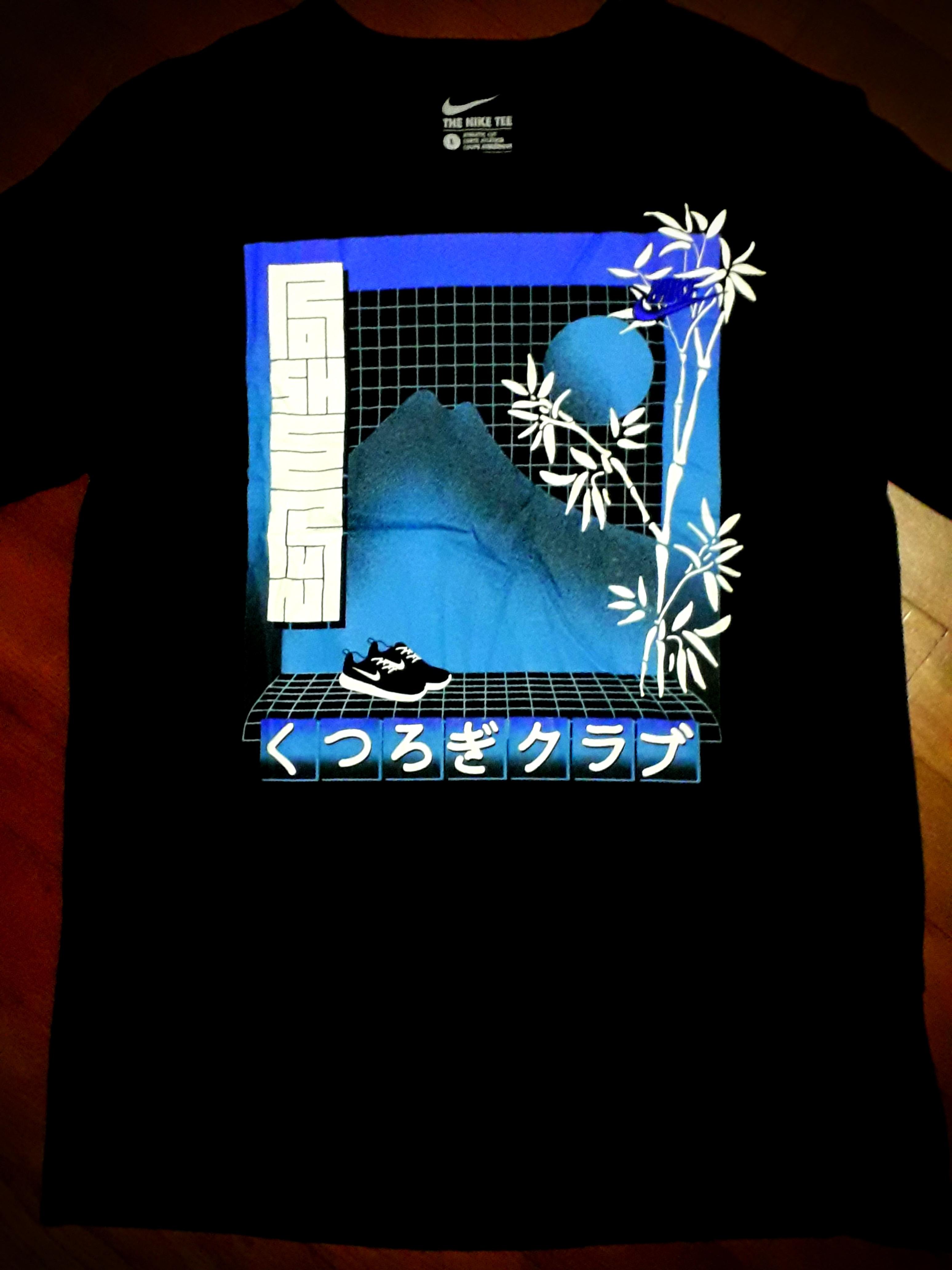 buy nike shirt