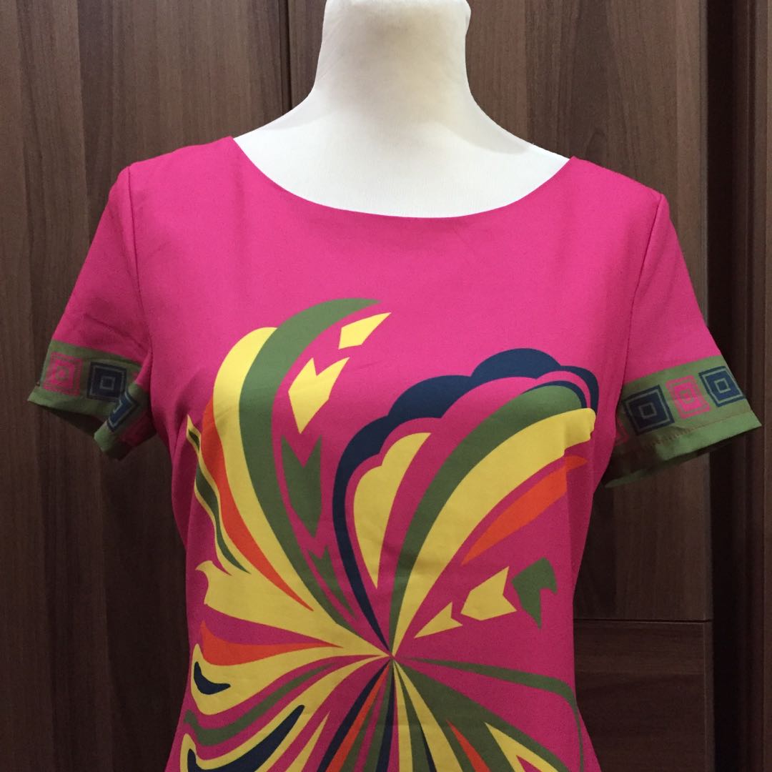 [PRELOVED] Pink Office Dress (Category: Dresses) located in Pasay City. Submitted by ambetscloset (Listing ID 226892554, Image 2). Description: 💋 NO FLAWS 💋 Fits S-M 💋 Good quality fabric.