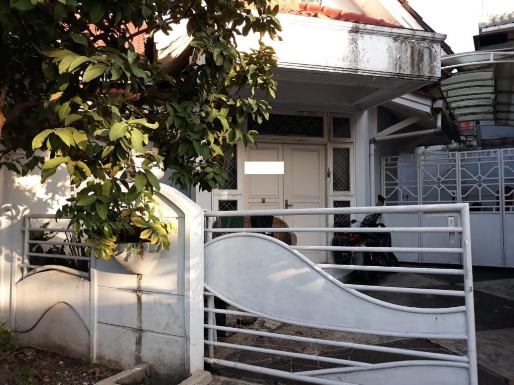 Rumah 1 Lantai Tanah Ngantong Shm Bebas Banjir Strategis Di