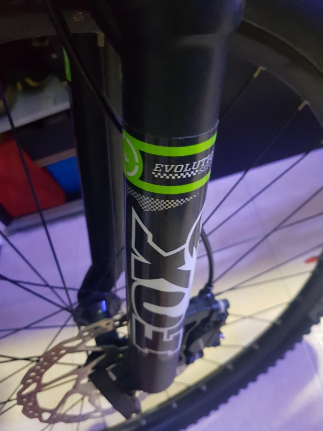 scott scale 750 price
