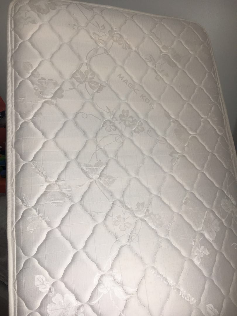 Single Size Mattress Good Condition Magic Koil Orthopedic