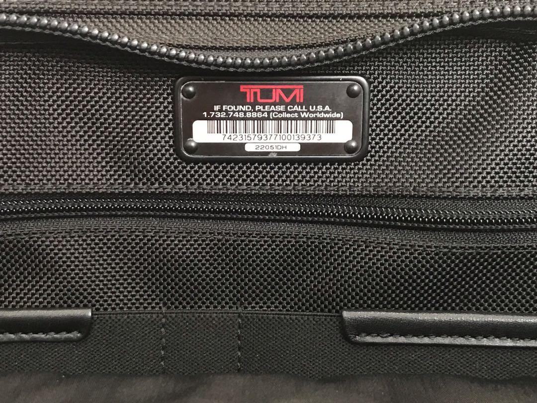 Tumi Alpha 2 Wheeled Duffel Fesyen Pria Tas Dompet Lainnya Di Carousell