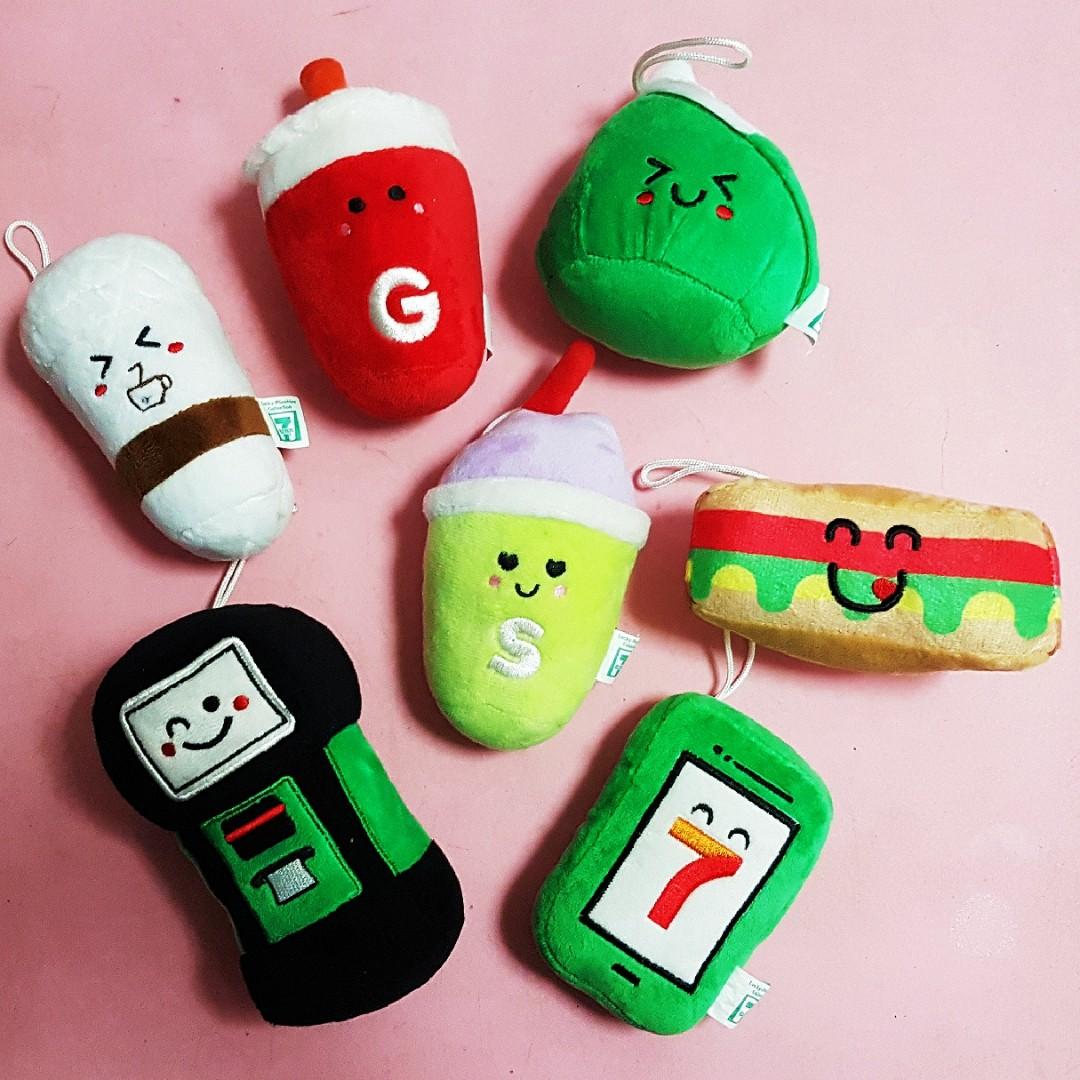 7 eleven plush toys