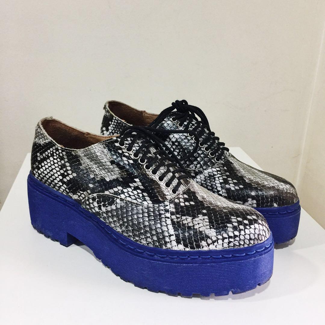 jeffrey campbell brogues