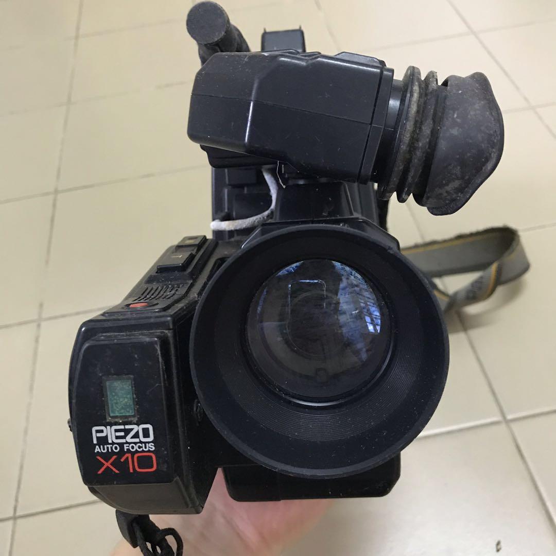 Antique Tape Video Camera Antiques Vintage Collectibles On Carou Antique Tape Video Camera Antiques