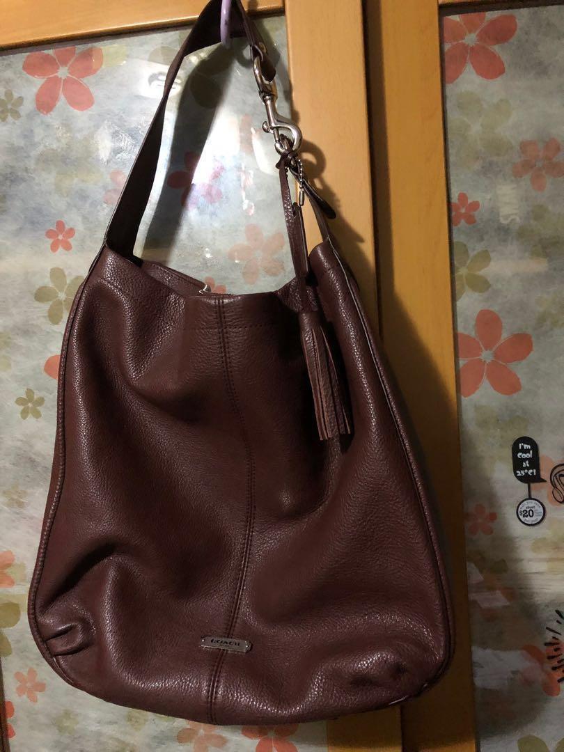 Coach avery leather hobo shoulder bag on sale
