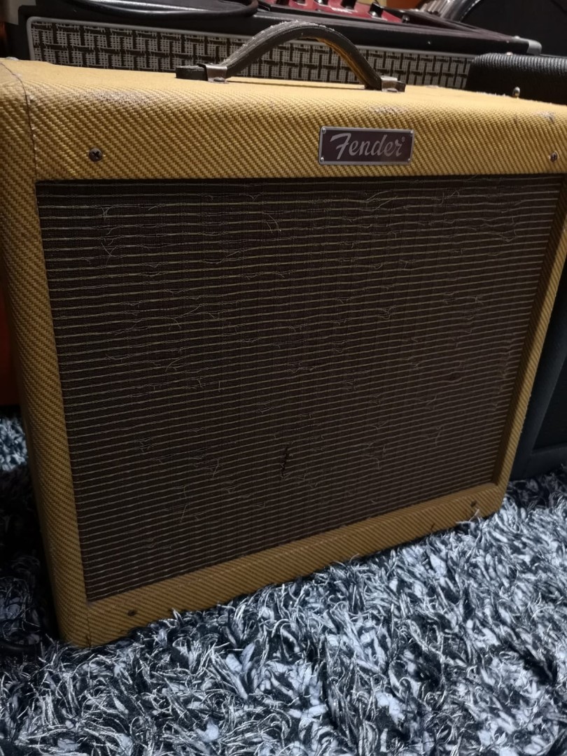 Fender Blues Jr Tweed Relic, Hobbies & Toys, Music & Media, Musical