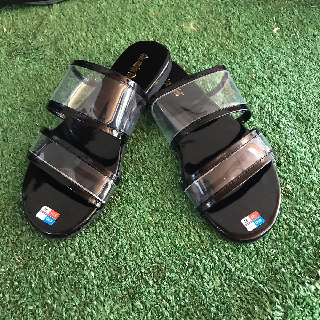 Flat Mika Ban 2 Fesyen Wanita Sepatu Di Carousell Listen to mikaban | soundcloud is an audio platform that lets you listen to what you love and share the sounds 8 followers. flat mika ban 2