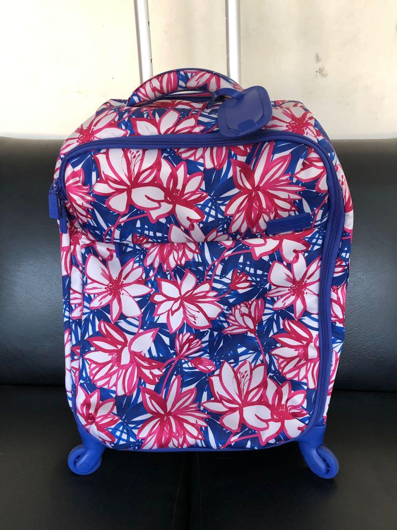 Sister company clearance of samsonite