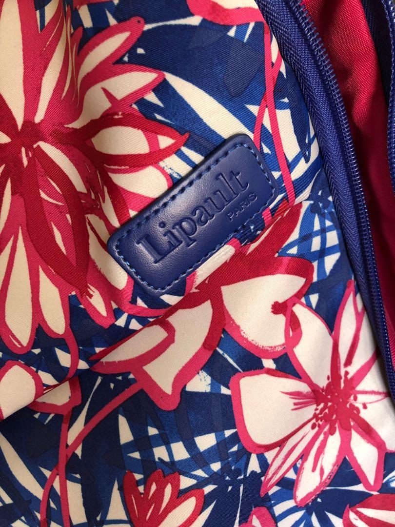 samsonite sister company