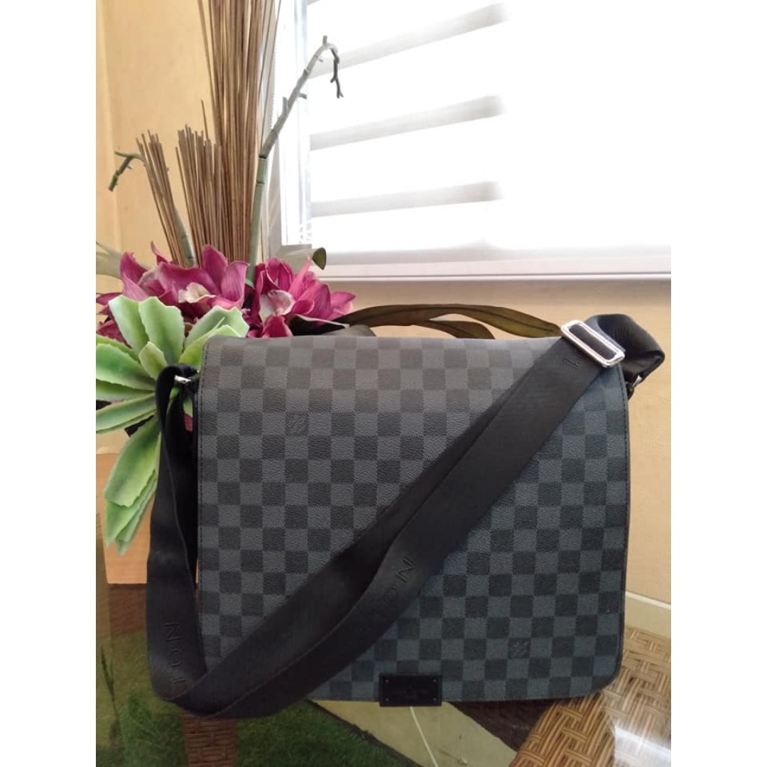 louis vuitton crossbody bag mens