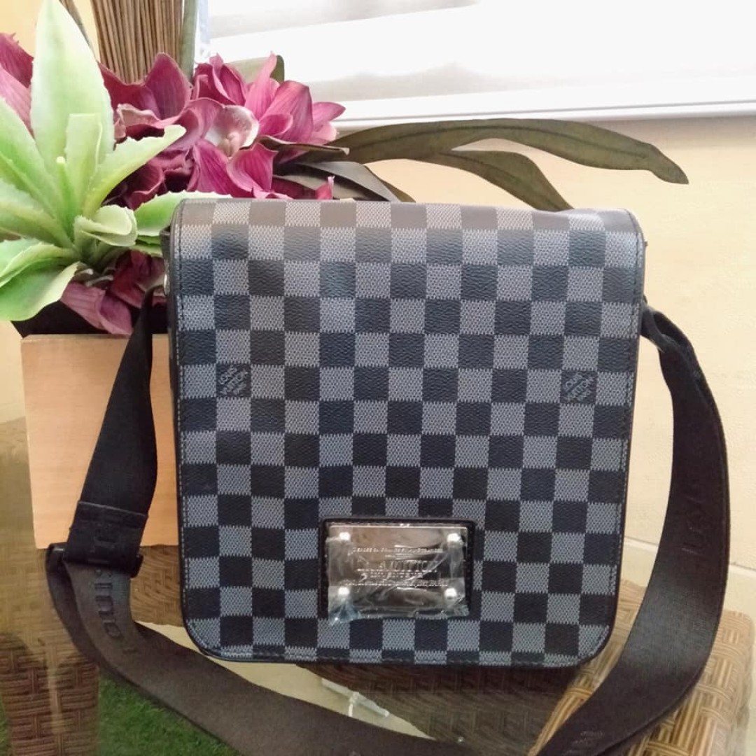 black louis vuitton cross body bag