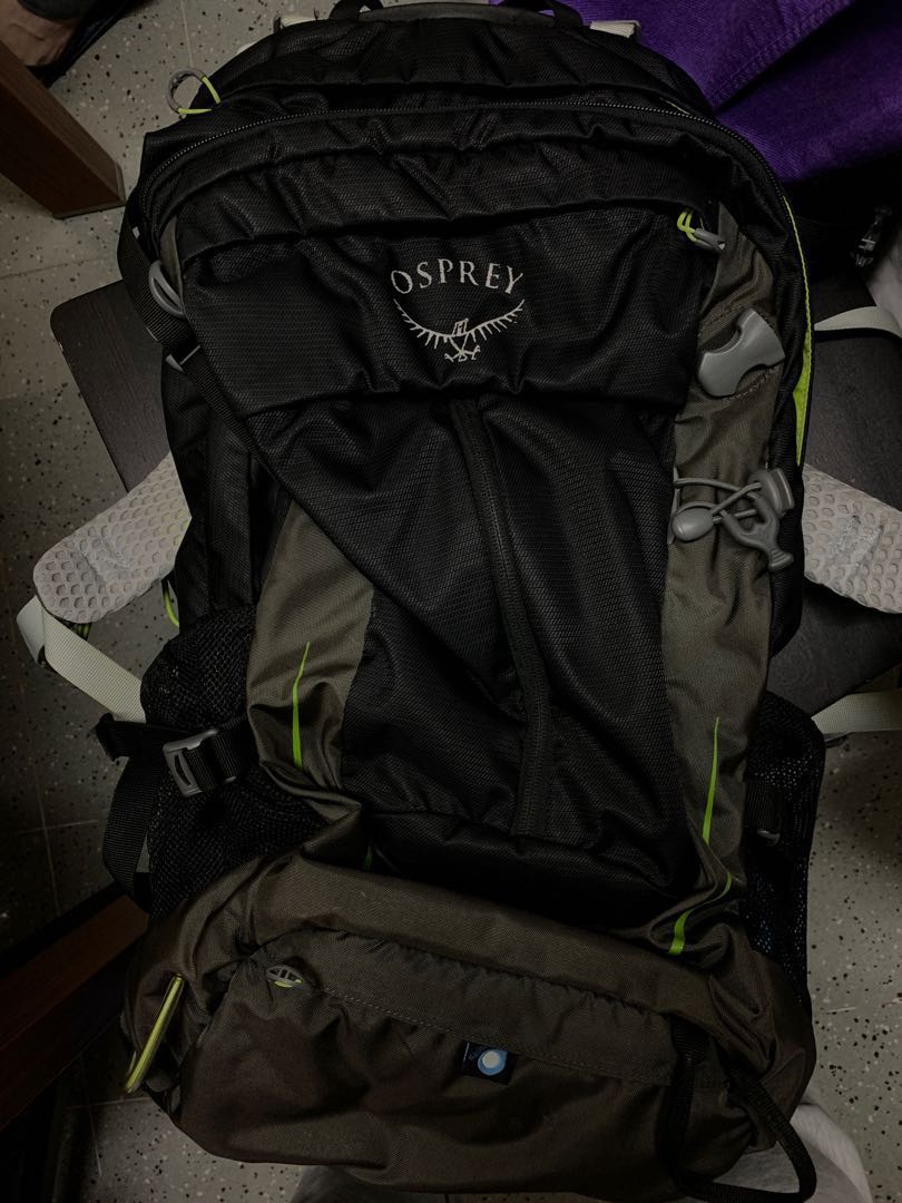 Osprey Stratos 24 黑綠色背囊black Colour 8 9成新 Hiking 行山袋背囊防水rain Cover 名牌 袋 銀包 Carousell