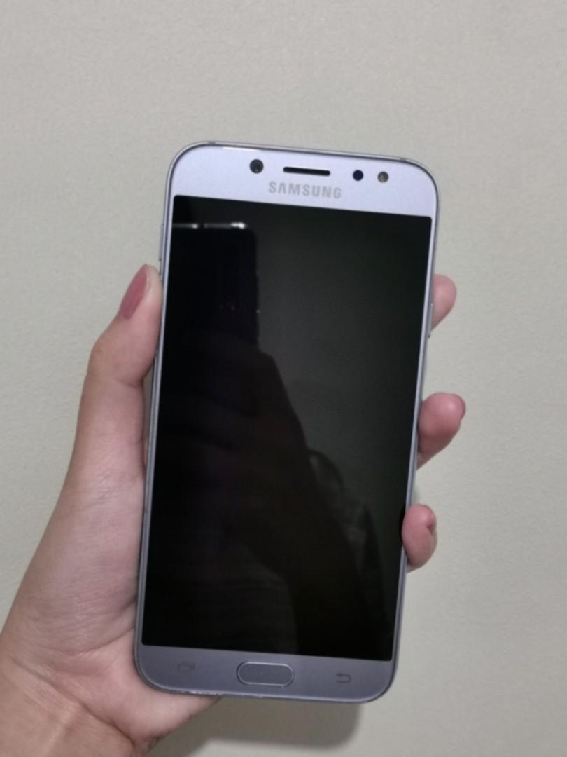 J7pro silver 2025