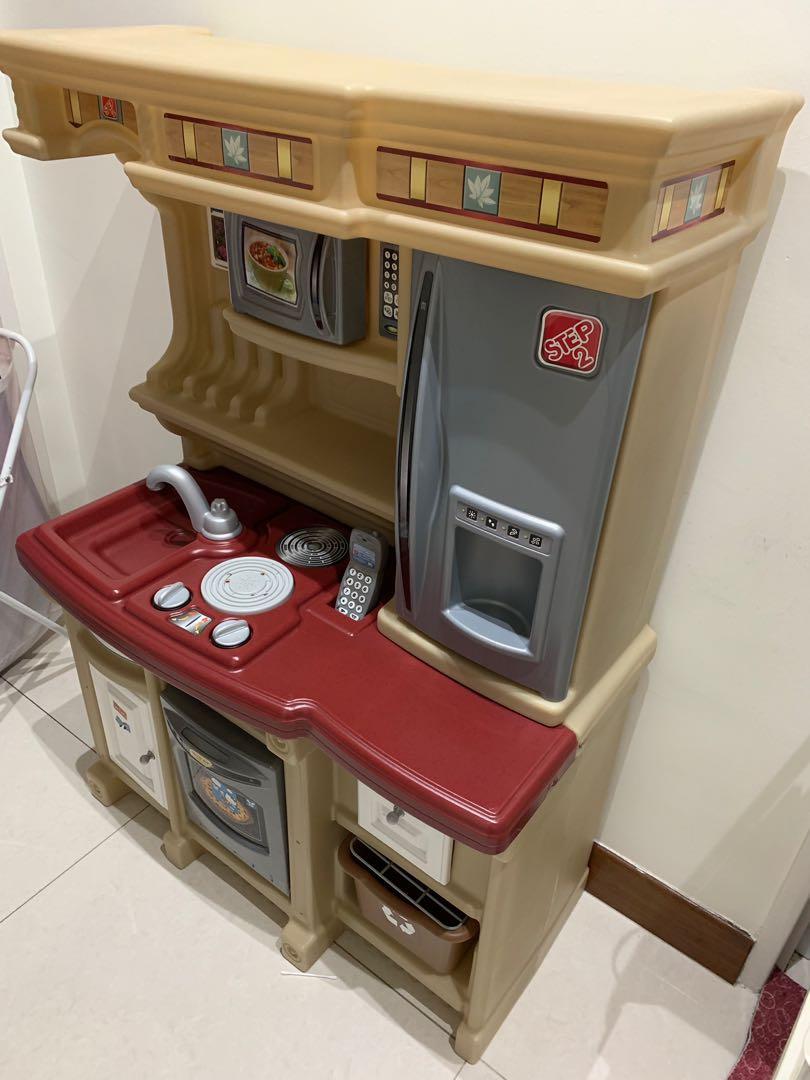 Step 2 Step2 Lifestyle Custom Kitchen Playset for Kids Durable