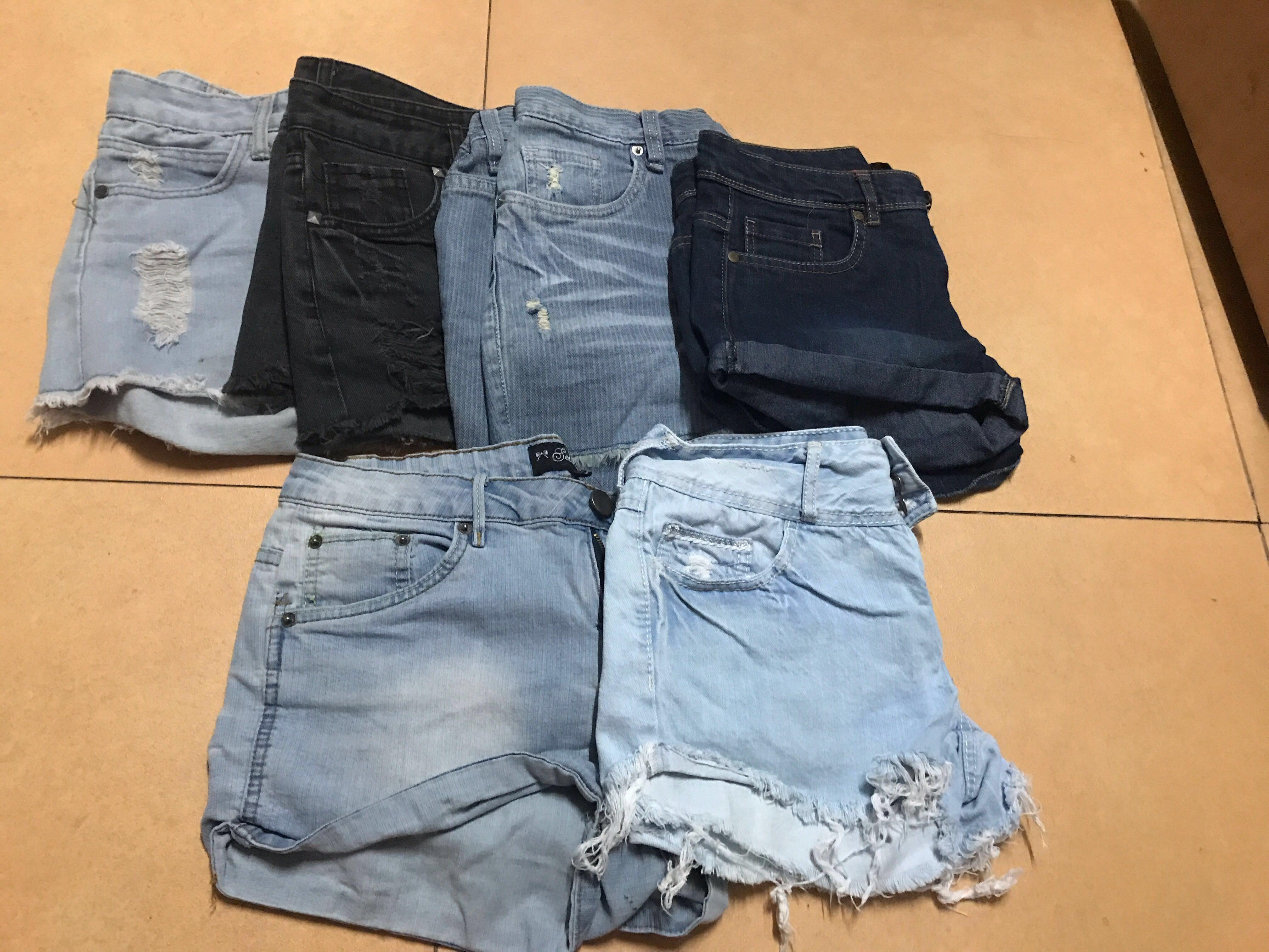 Take all denim/maong shorts (Category: Shorts) located in Manila. Submitted by declutter_____ (Listing ID 226982019, Image 1). Description: All fits size small. Take all! That’s only ₱75/shorts :).
