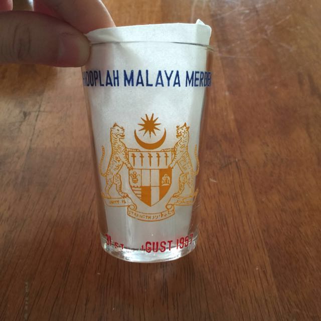 Vintage Hiduplah Malaya Merdeka Glass, Hobbies & Toys, Memorabilia ...