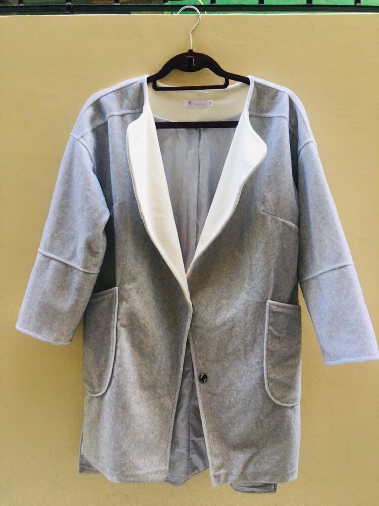 Wool coat (REPRICED) (Category: Coats, Jackets and Outerwear) located in Pasig City. Submitted by _missdee (Listing ID 225269933, Image 1). Description: • High quality wool coat but not mabigat • from Korea; never used.