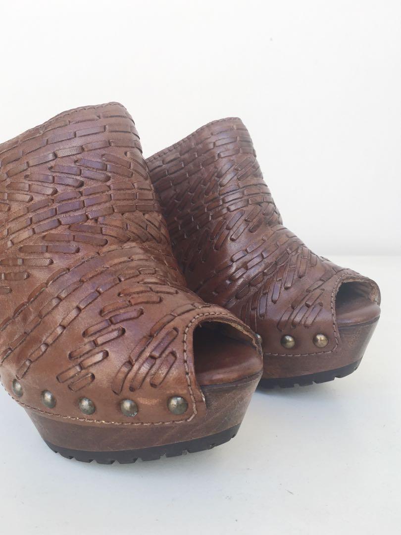 zara studded clogs