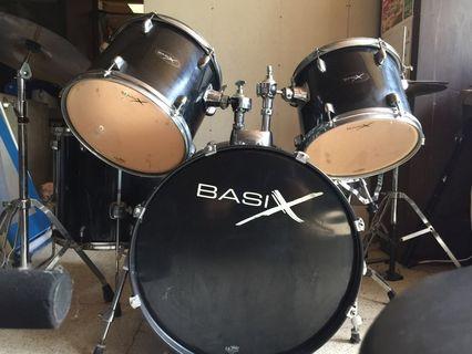 Basix Drum set