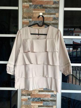 top / blouse