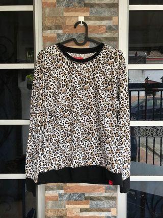 cheetah design tshirt/ top