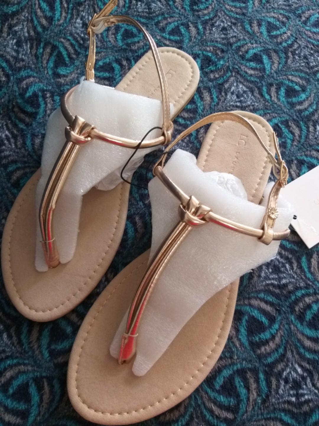 Authentic Lauren Conrad Sandals Women s Fashion Footwear Flats Sandals on Carousell