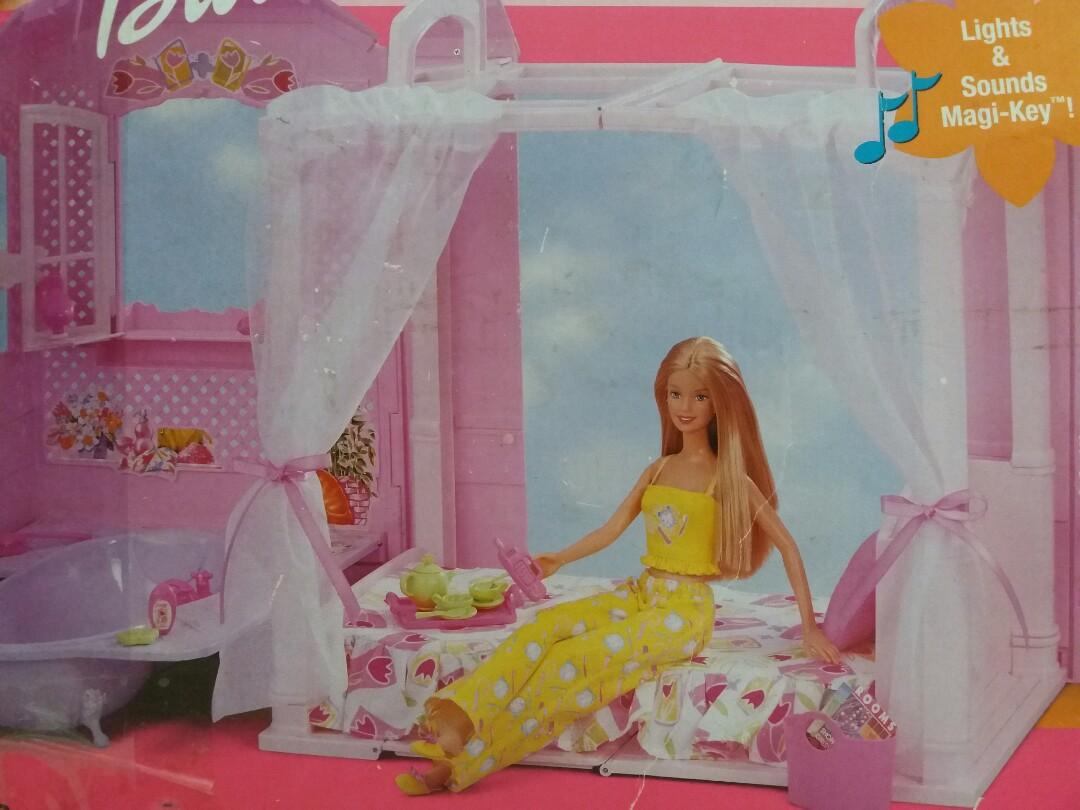 BARBIE MAGIC KEY HOUSE, Hobbies & Toys, Collectibles & Memorabilia, Fan Merchandise on Carousell