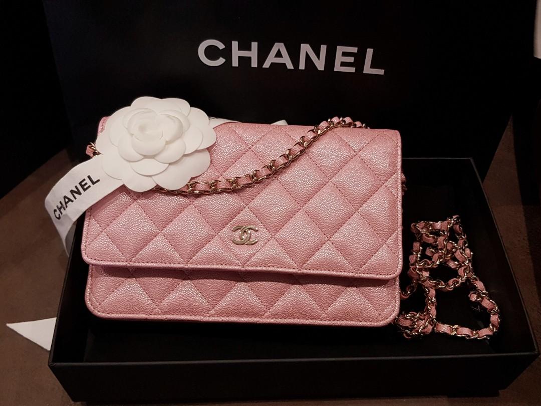 CHANEL 19S IRIDESCENT PINK WOC, Luxury, Bags & Wallets on Carousell