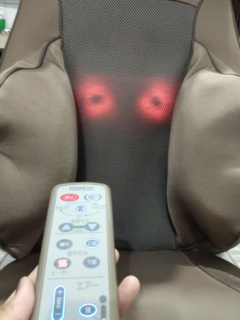 Fujimedic massage sales chair
