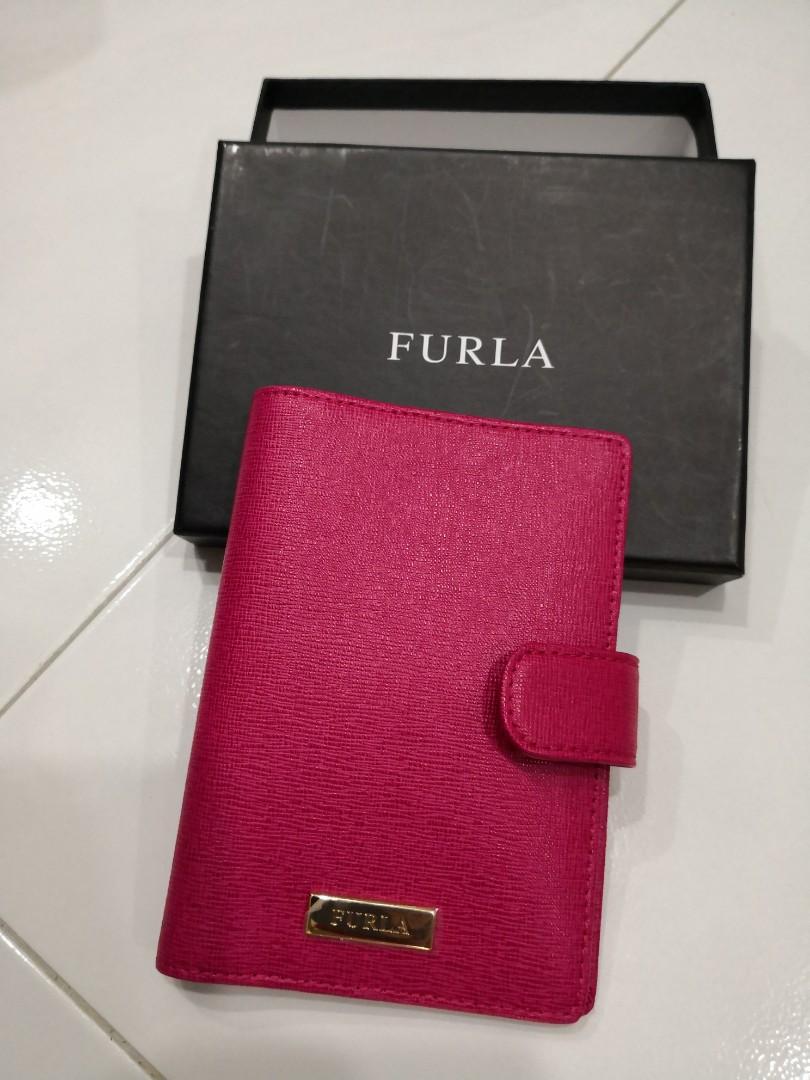 Furla passport holder, Women's Fashion, Bags & Wallets, Wallets & Card ...