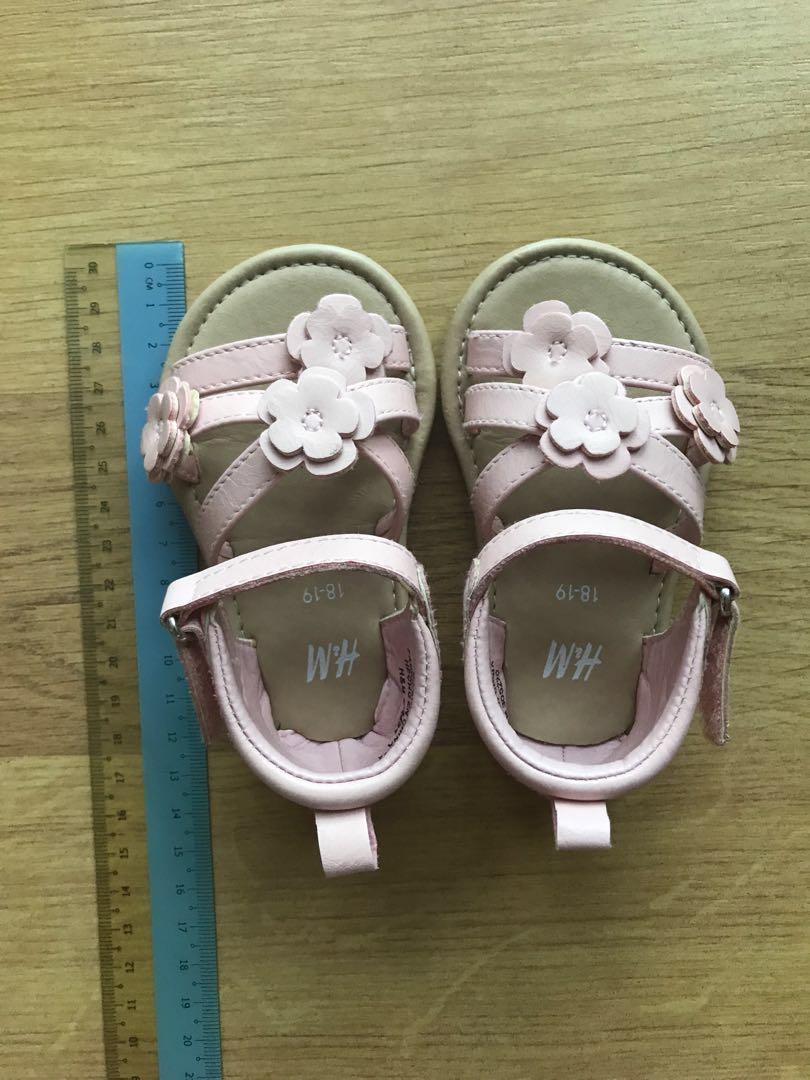 H\u0026M Baby Girl Shoes size 18/19 (13cm 