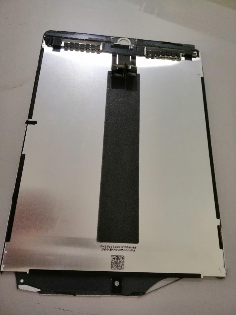 Ipad Pro 10.5" Lcd One Set Replacement (Category: Electronics & Gadget Repairs) located in Ampang. Submitted by msiraj27 (Listing ID 227135688, Image 1). Description: New and original apple lcd, one set together lcd and touchscreen. Interested, please call or WhatsApp at 01730877two seven..